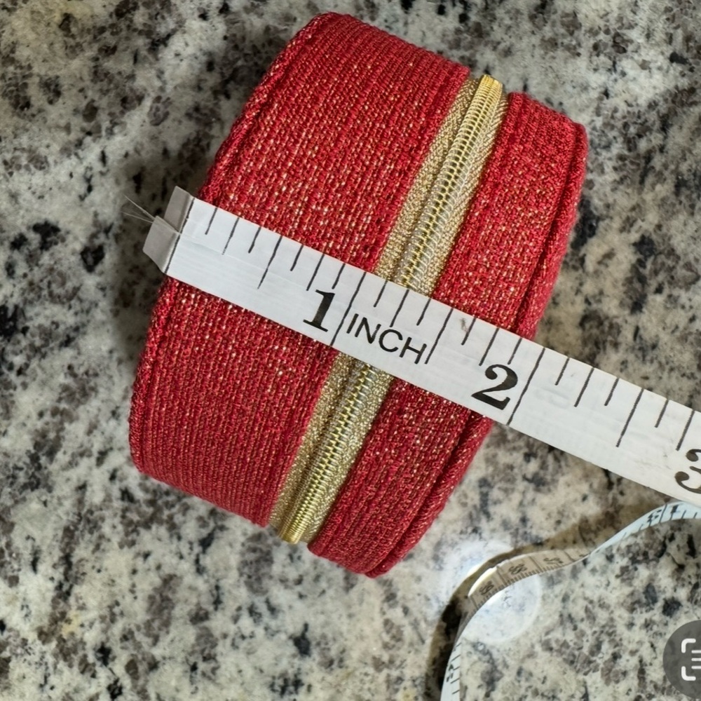 Dior Beauty Red and Gold Jewelry Zip Case - Picture 9 of 9
